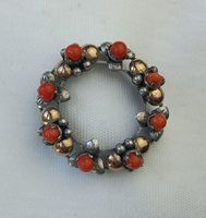 Antike Korallen Brosche Girlande mit Silber und Gold Blätter