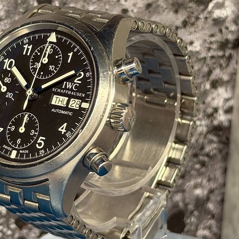 Orologi: IWC Pilot Chronograph IW370603 – Usato da Genève venduto da minty.watches 3