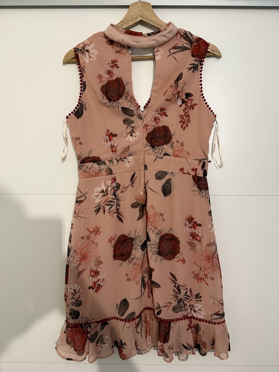 Kleider: Sommerkleid Blumenmuster Grösse 38 – Gebraucht aus Rebstein von Tuerkii 1