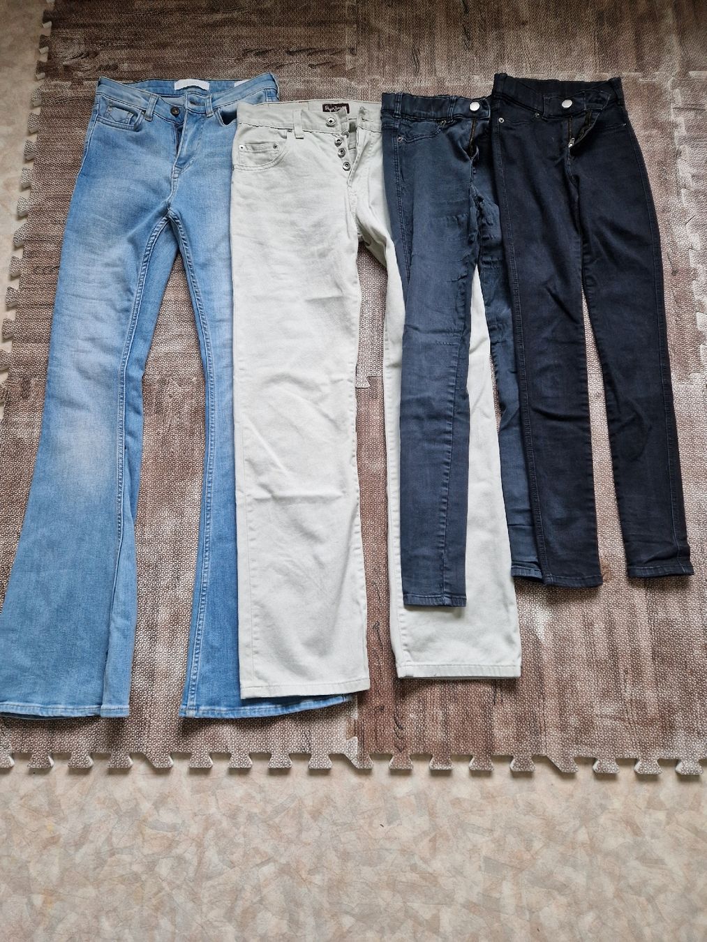 Lotti di vestiti: Kleiderpaket Gr.XS – Usato da Triengen venduto da KittyKat6 7