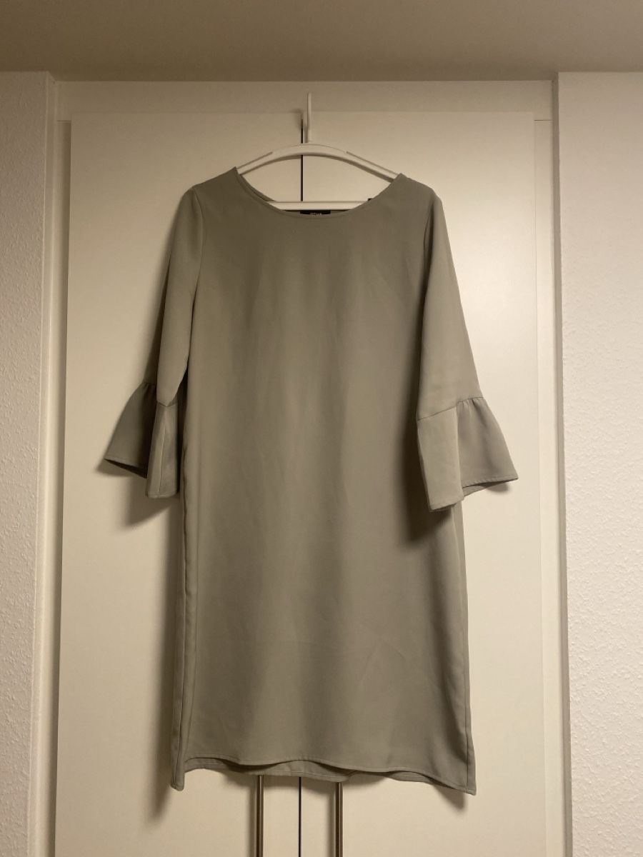 Opus Kleider: Opus Kleid – Neu (gemäss Beschreibung) aus Basel von sotanja