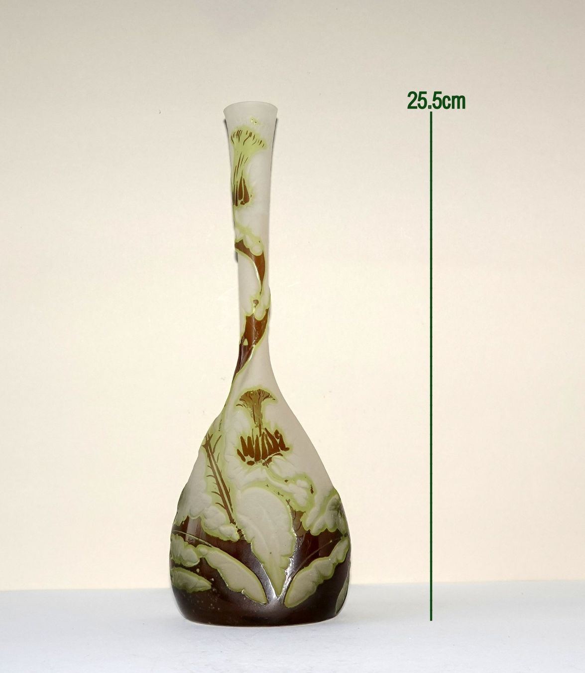 Emile Gallé Vasi & Recipienti: Gallè-Vase Soliflor – Usato da Brunnen venduto da brocundfloh 1