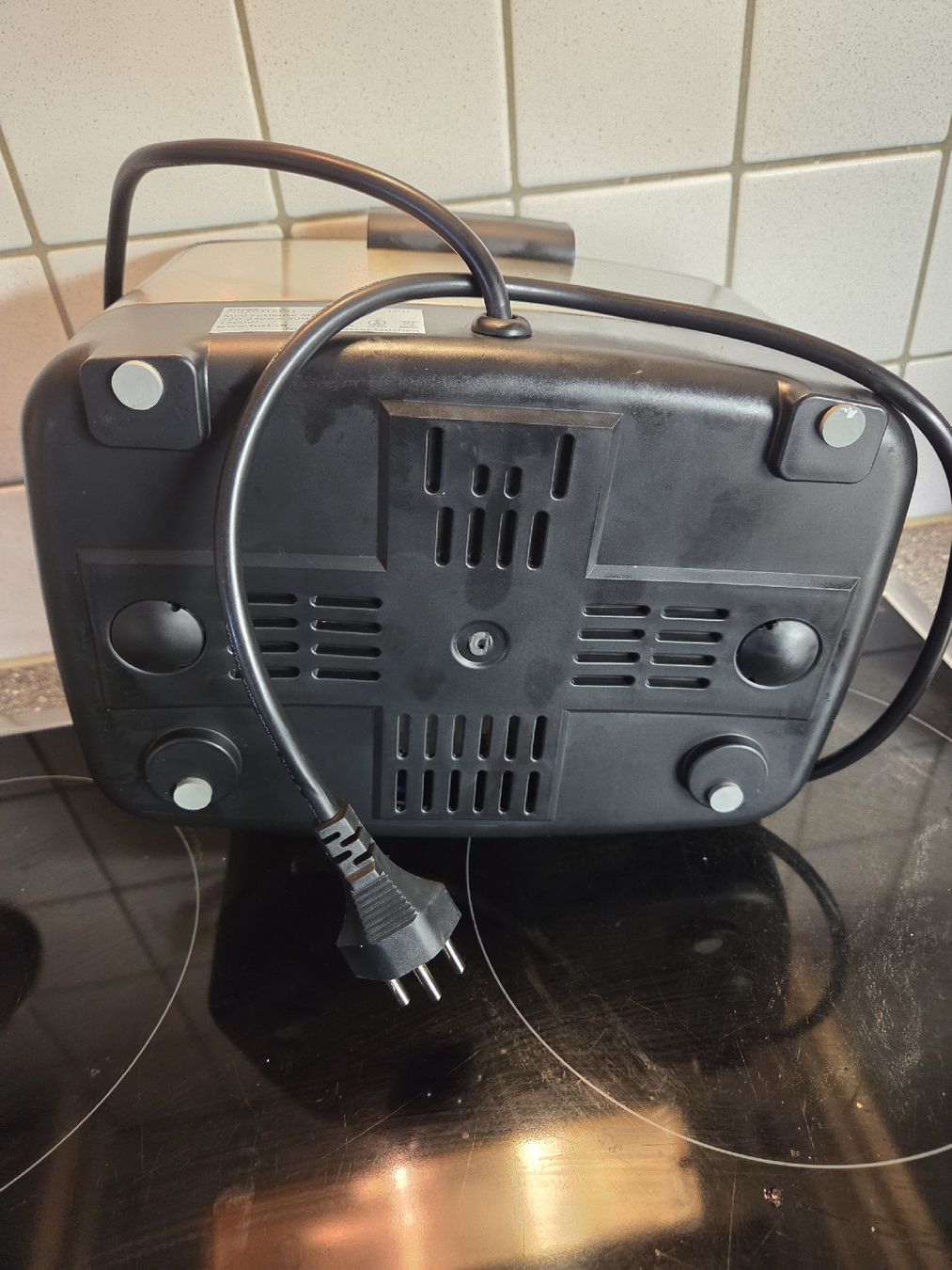 Komplettküchen: Friteuse PRIMOTECQ Mini en inox bon état – Gebraucht aus Brügg BE von man_xyd9 8