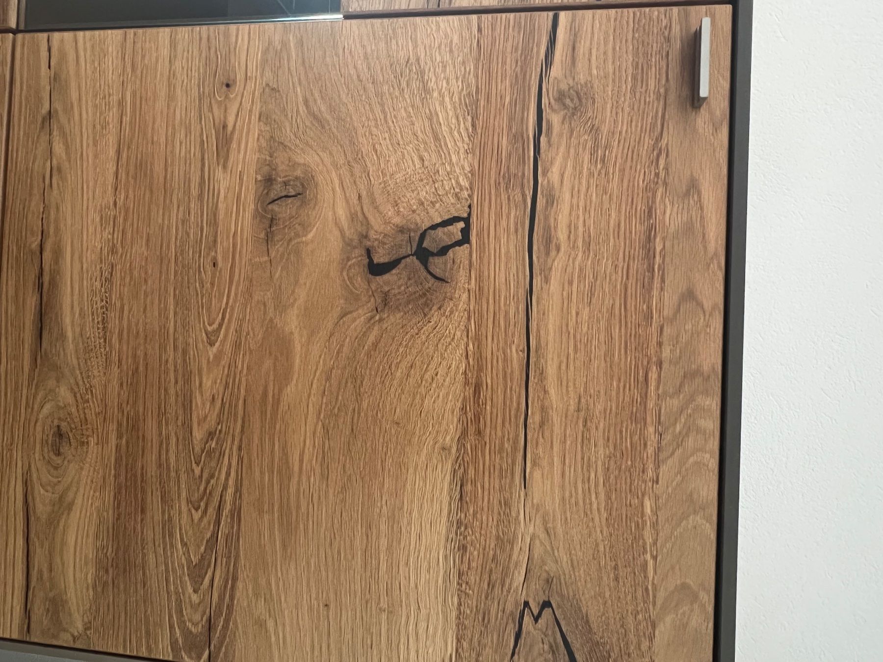 Commodes: Venjakob Highboard mit indirekter Beleuchtung – D'occasion à Zuchwil par bliblofy 4