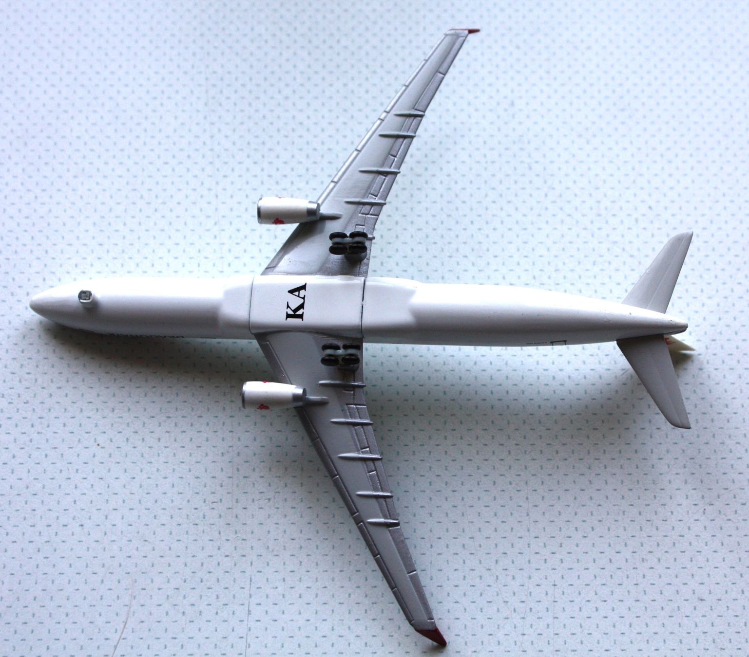 Kit di modellismo & Modellini statici: Dragonair Modellflugzeug, Selten! – Usato da Wettingen venduto da Licht08 1