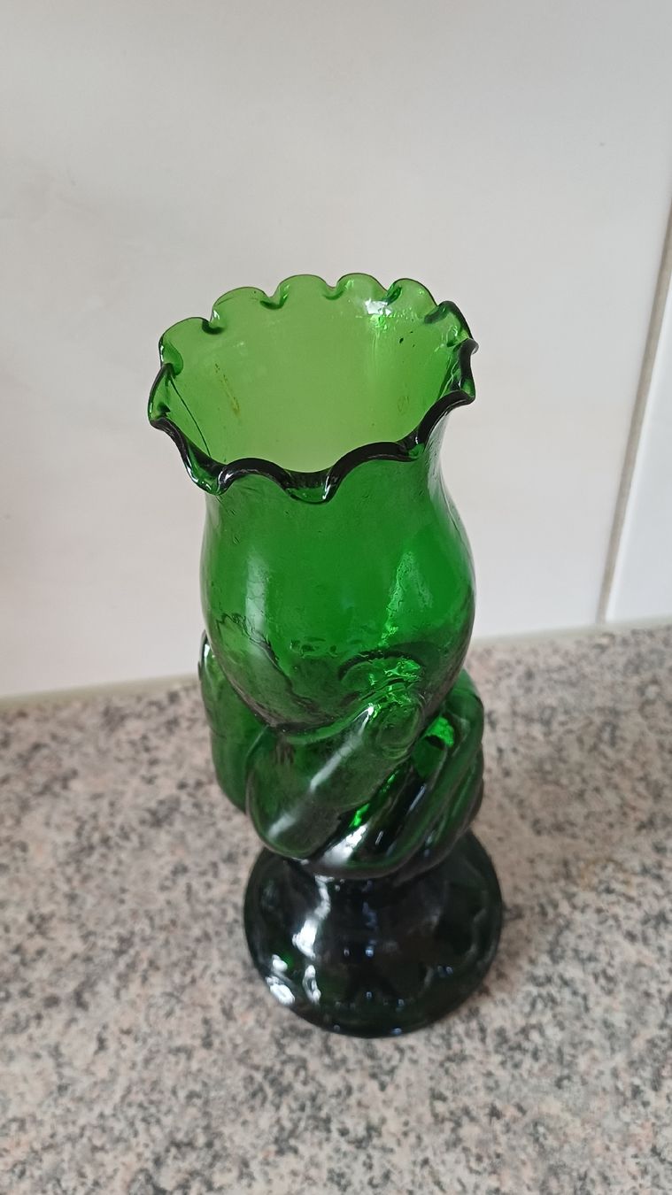 Vasen & Gefässe: Schöne Hand Vase – Gebraucht aus Flawil von Naphtali 1