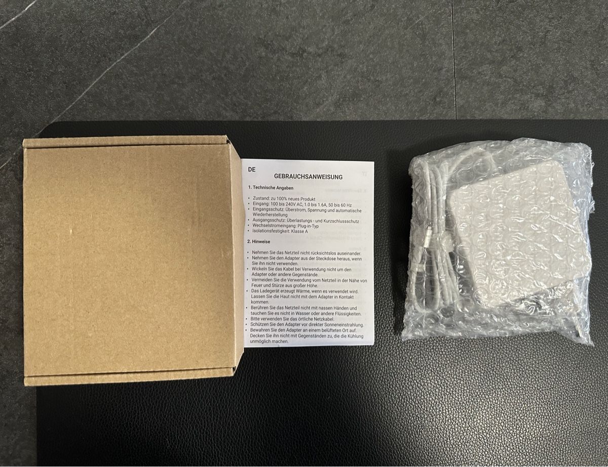 Apple Caricabatterie: Apple Adapter Netzteil Macbook – Nuovo e nell'imballaggio originale da Embrach venduto da L.Njr23