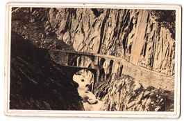 Fotografie Andermatt, Le pont du Diable,