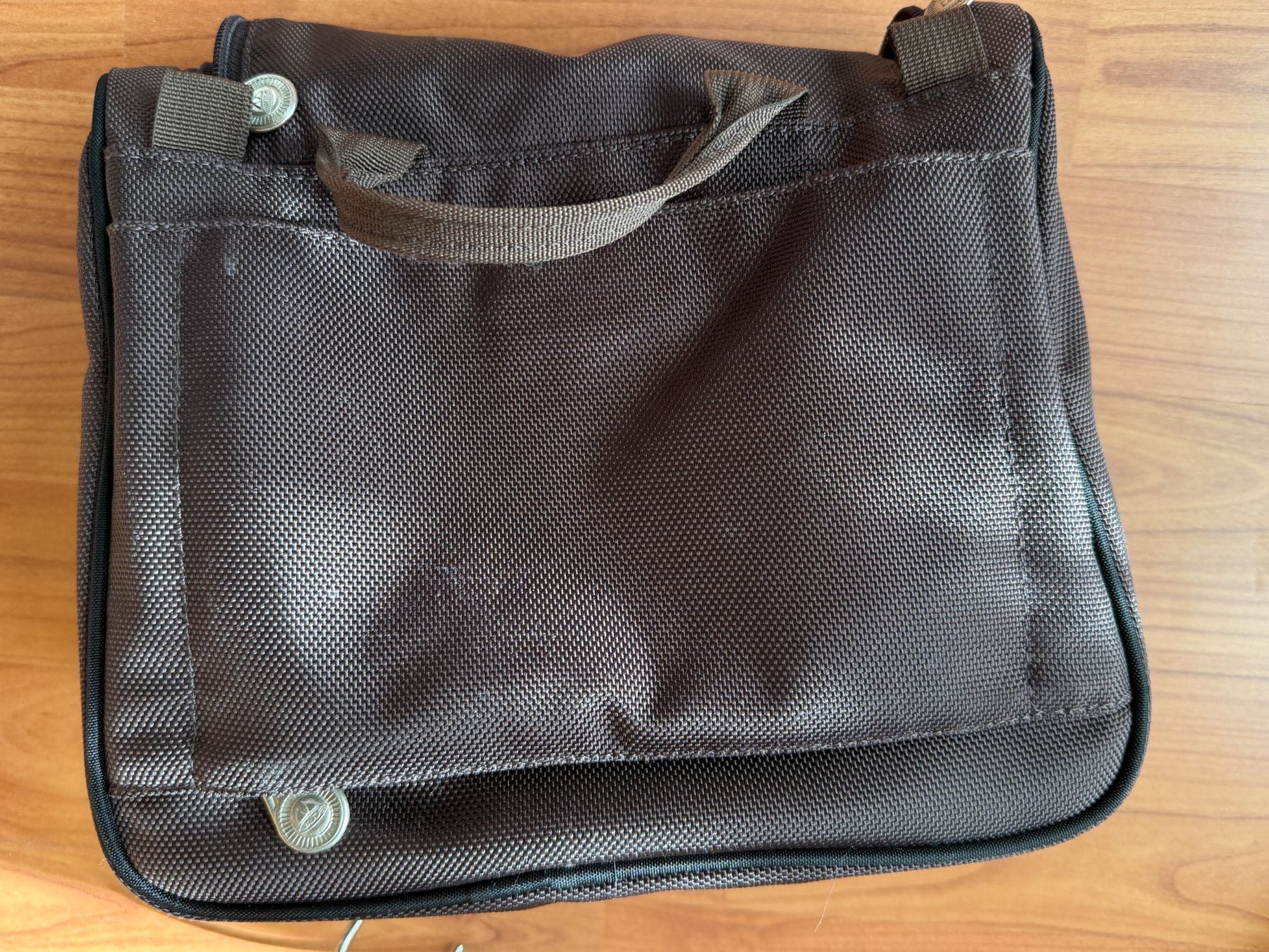 Custodie per cosmetici: Necessaire/Kulturbeutel – Usato da Wängi venduto da squirrelwoman 3