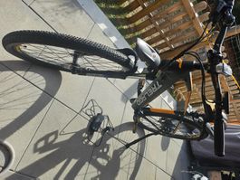 E-Mountainbike Trelago Furly schwarz gebraucht guter Zustand