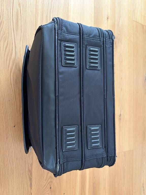Koffer & Taschen: Targus Notebook Tasche – Gebraucht aus Diepflingen von Dj3 4
