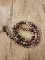 1 Strang Natürliche Schwarze Spitze Rhodonit 4 mm