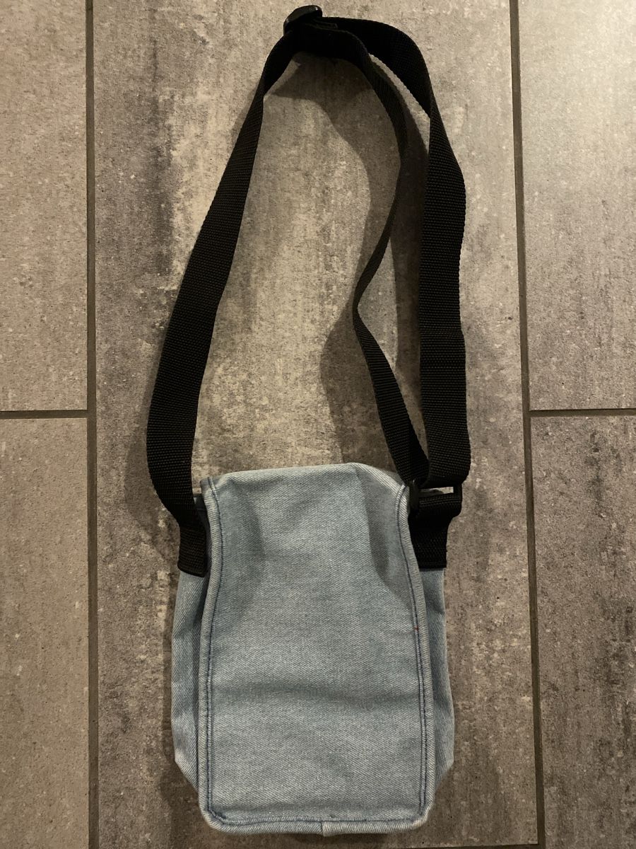 Borse & Zaini: Blaue Jeans Umhängetasche gestickt – Nuovo (secondo la descrizione) da Niederbüren venduto da funkel06 1