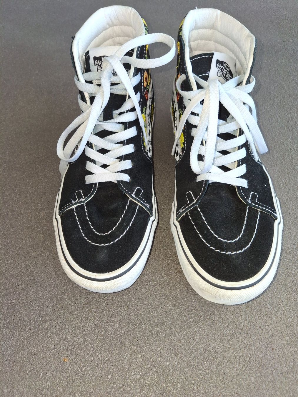 Vans Scarpe da donna: Vans Sk8-Hi Sneaker 39 – Usato da Widnau venduto da Ms_Lefthand 2