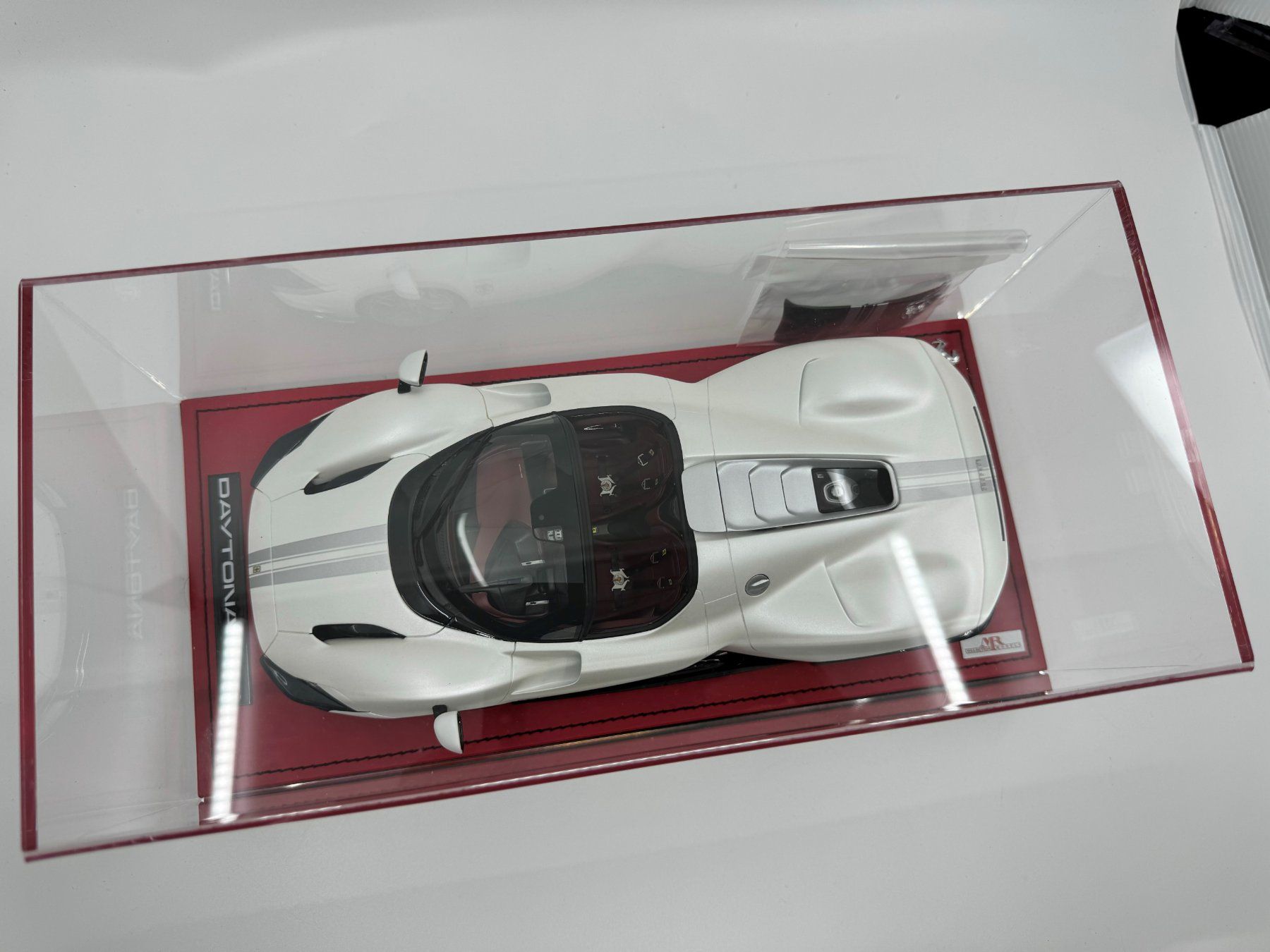 Ferrari Modellini d'auto: 1:18 MR Models - Ferrari SP3 Daytona – Nuovo (secondo la descrizione) da Tübach venduto da BonnevilleMotors 1