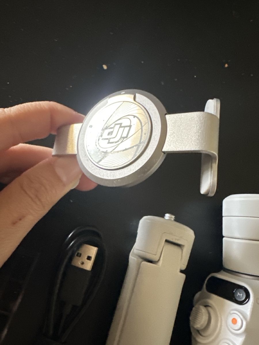 DJI Sonstiges Zubehör: Dji osmo mobile 6 – Neu (gemäss Beschreibung) aus Renens VD von Cindysmith 4