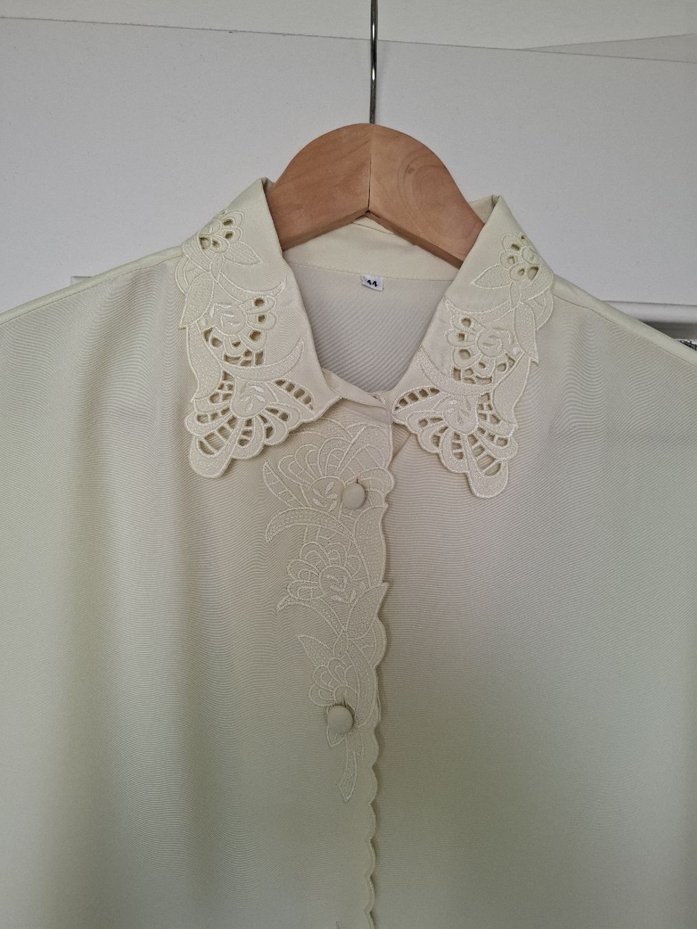 Camicette: Chemisier Vintage taille L-XL – Nuovo (secondo la descrizione) da La Tour-de-Peilz venduto da Marin_nette 1