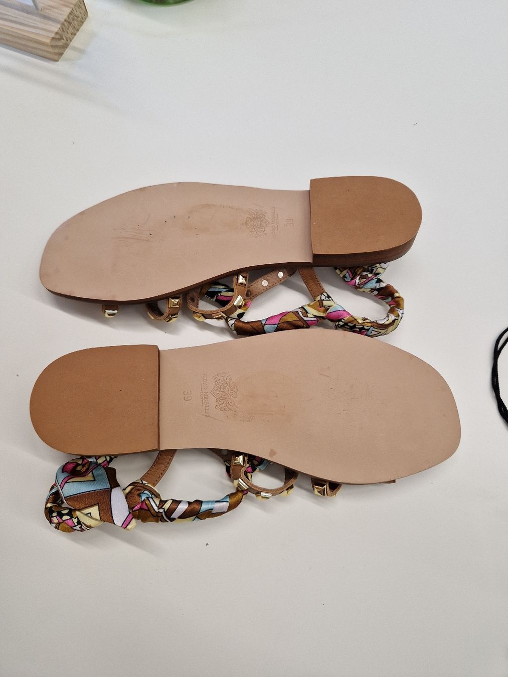 Damenschuhe: Pedro Miralles Sandalen Grösse: 39 – Gebraucht aus Wallisellen von misnenes 4