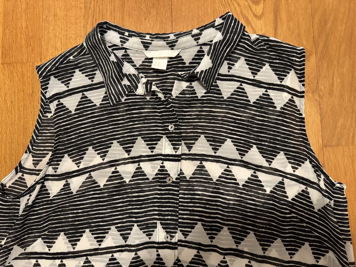 H&M Camicette: Ärmellose Bluse H&M Grösse 42. – Usato da Adliswil venduto da StephanieAnnina 4