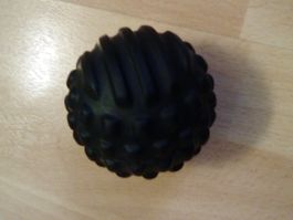 Faszienball Schwarz Ø 7.5cm (SEHR GUT)