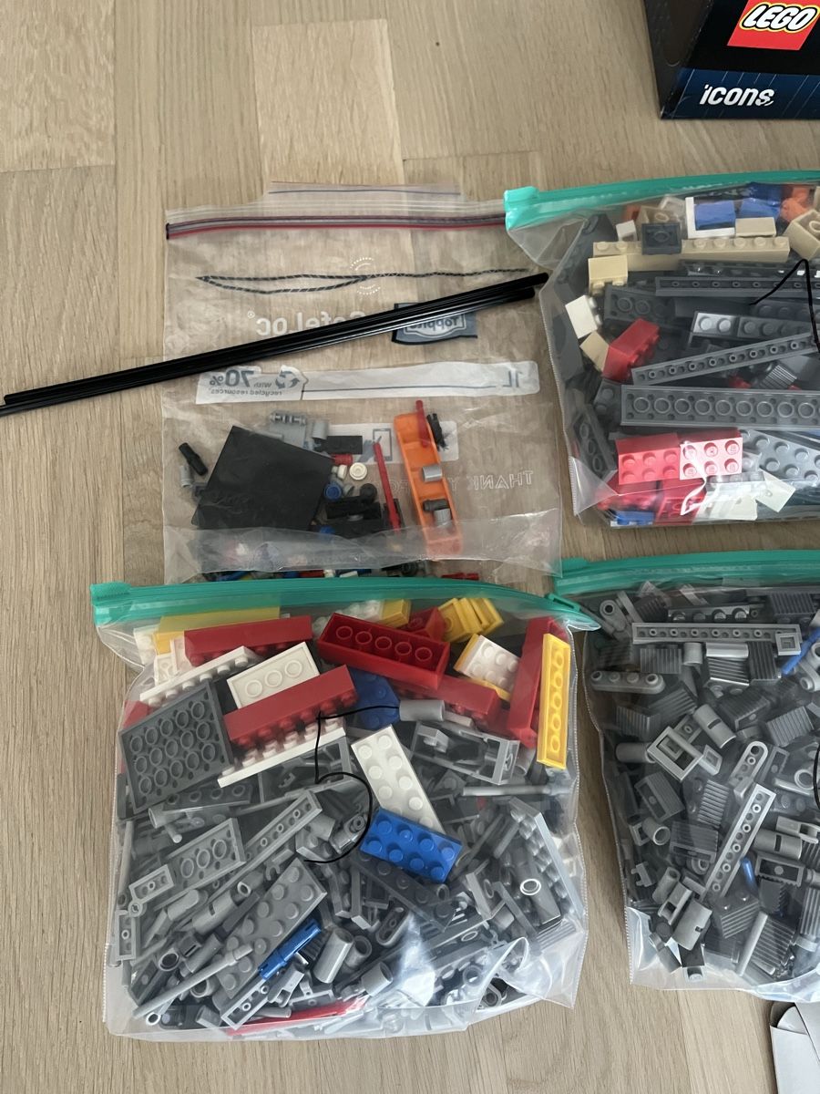 LEGO Icons 10341 NASA Artemis Space Launch System (Neu (gemäss ...