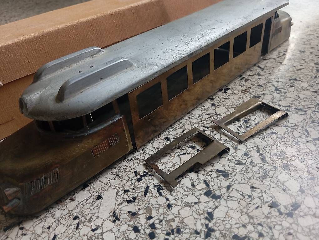 Hermann Modellini di ferrovie: Roter Pfeil Spur 0 Hermann – Usato da Basel venduto da Petergunn 2