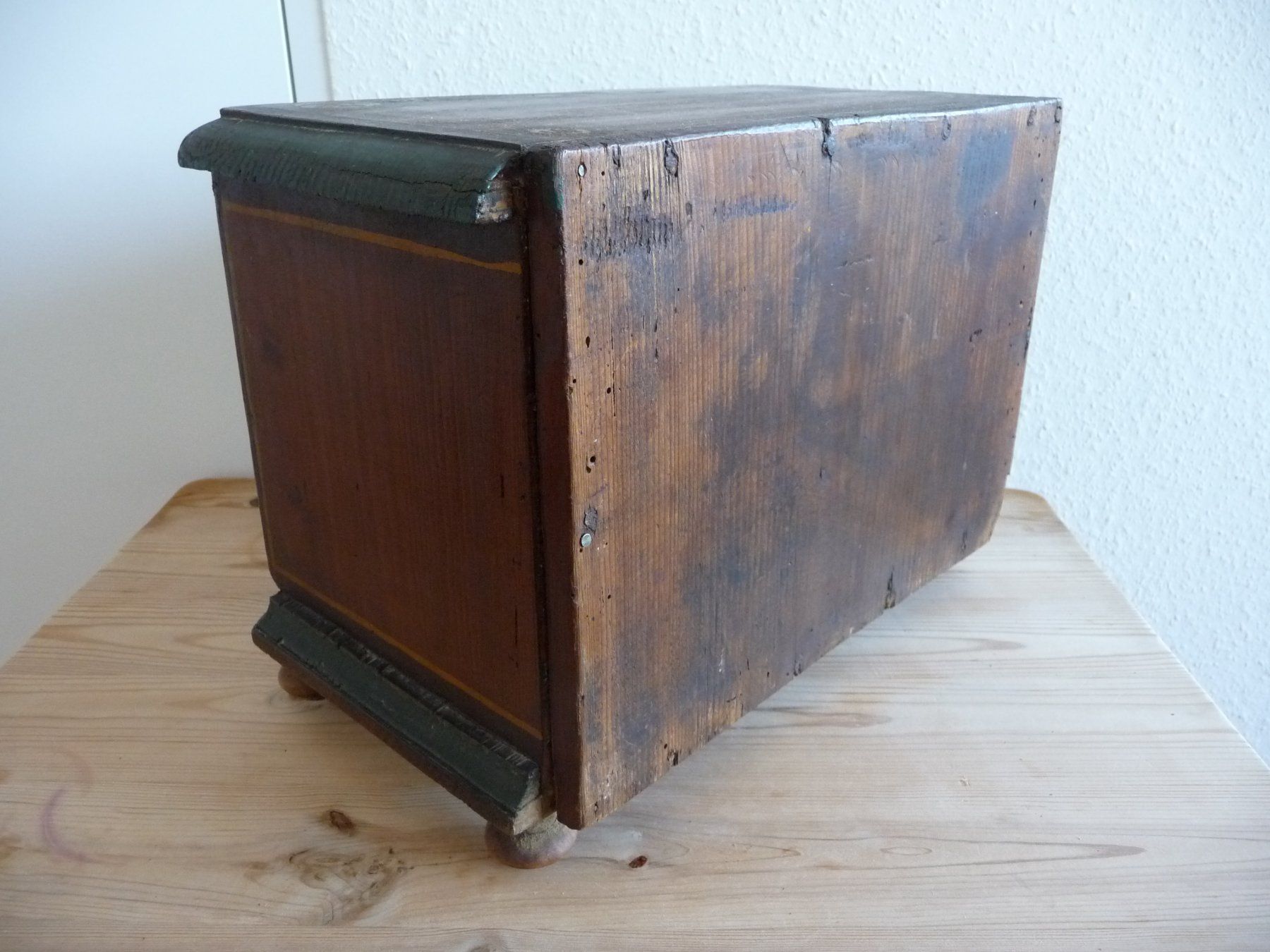 Cassettiere: Schöne kleine barocke Modellkommode – Usato da Muttenz venduto da Mithrur 7