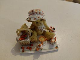 Cherished Teddies, Thelma