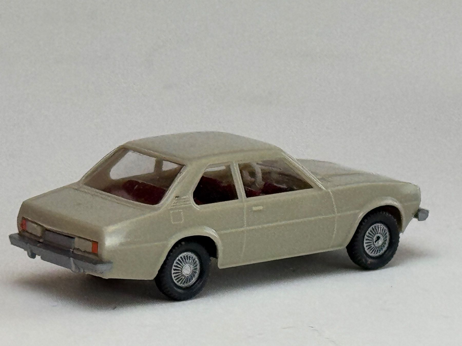 Wiking Modellini d'auto: SG-  Wiking Opel Ascona vier Lüfter eingesetztes Lenkrad – Usato da Elm venduto da Wikmtz 1