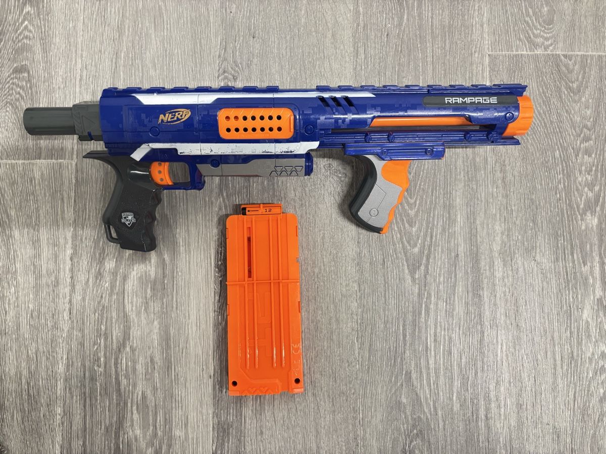 Nerf Giocattoli: NERF Rampage – Usato da Lyss venduto da dealstock 2