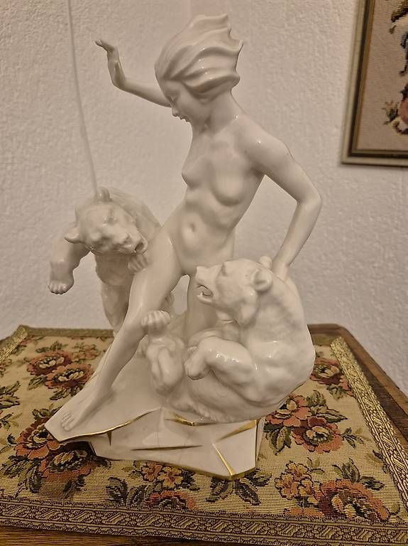 Statuette: Porzelanfigur – Usato da Chur venduto da marilandroland59 1