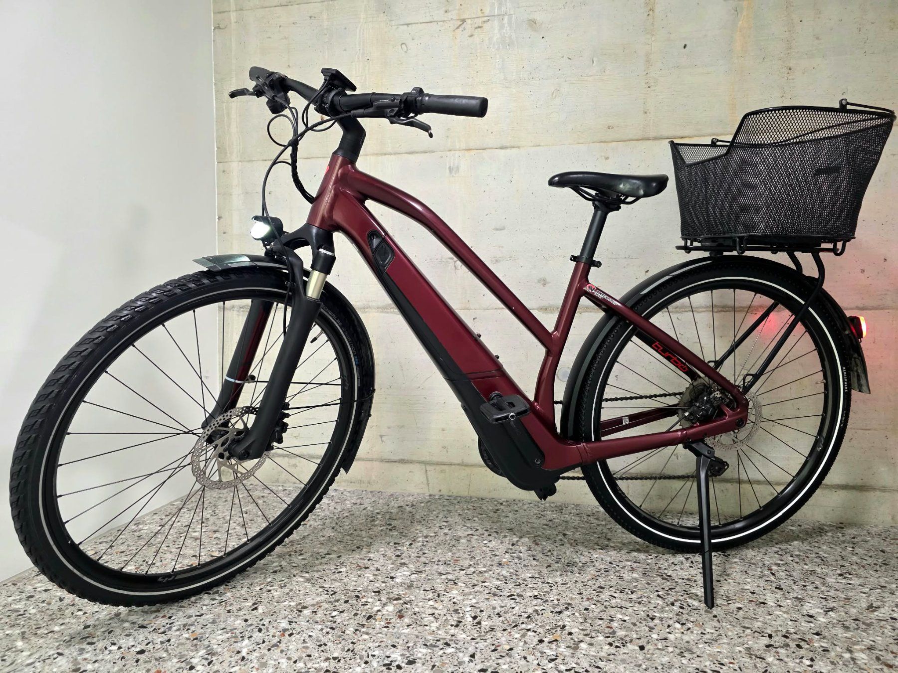 Specialized Biciclette: Specialized Turbo Vado 4.0 Ebike – Usato da Rothrist venduto da Binu66_x