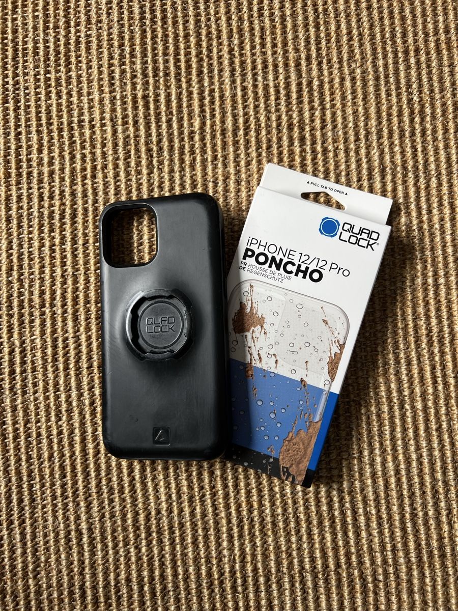 Quad Lock Cover & Protezioni schermo: Quad Lock iPhone 12 Hülle und Poncho – Usato da Zürich venduto da khs_xyl2