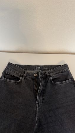COS Jeans, Neuwertig, Top Zustand, Grösse 34, Dunkelgrau