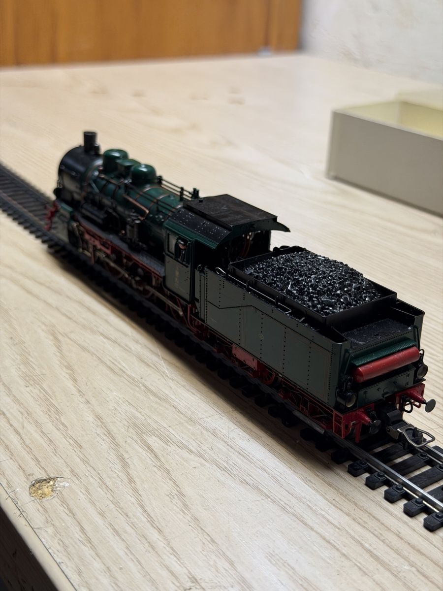 Fleischmann Modellini di ferrovie: Dampflok Fleischmann HO 2412 Hanover – Usato da Herzogenbuchsee venduto da ioa_zcm6 6
