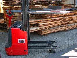 Linde Deichselstapler L12