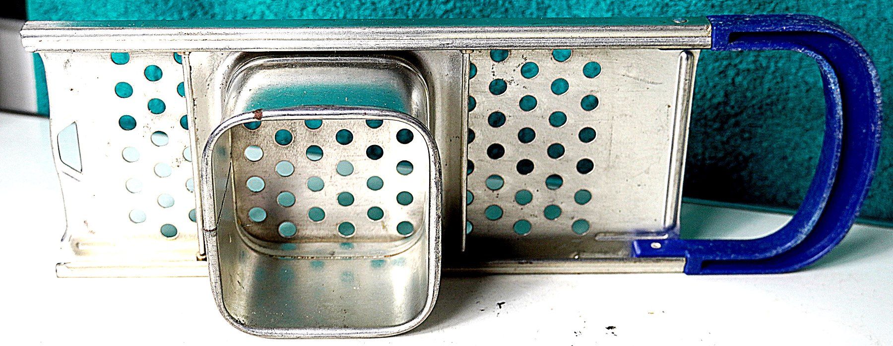 Elettrodomestici da cucina: Spätzlihobel Knöpflisieb profi – Usato da Baar venduto da 2cvbaar 2