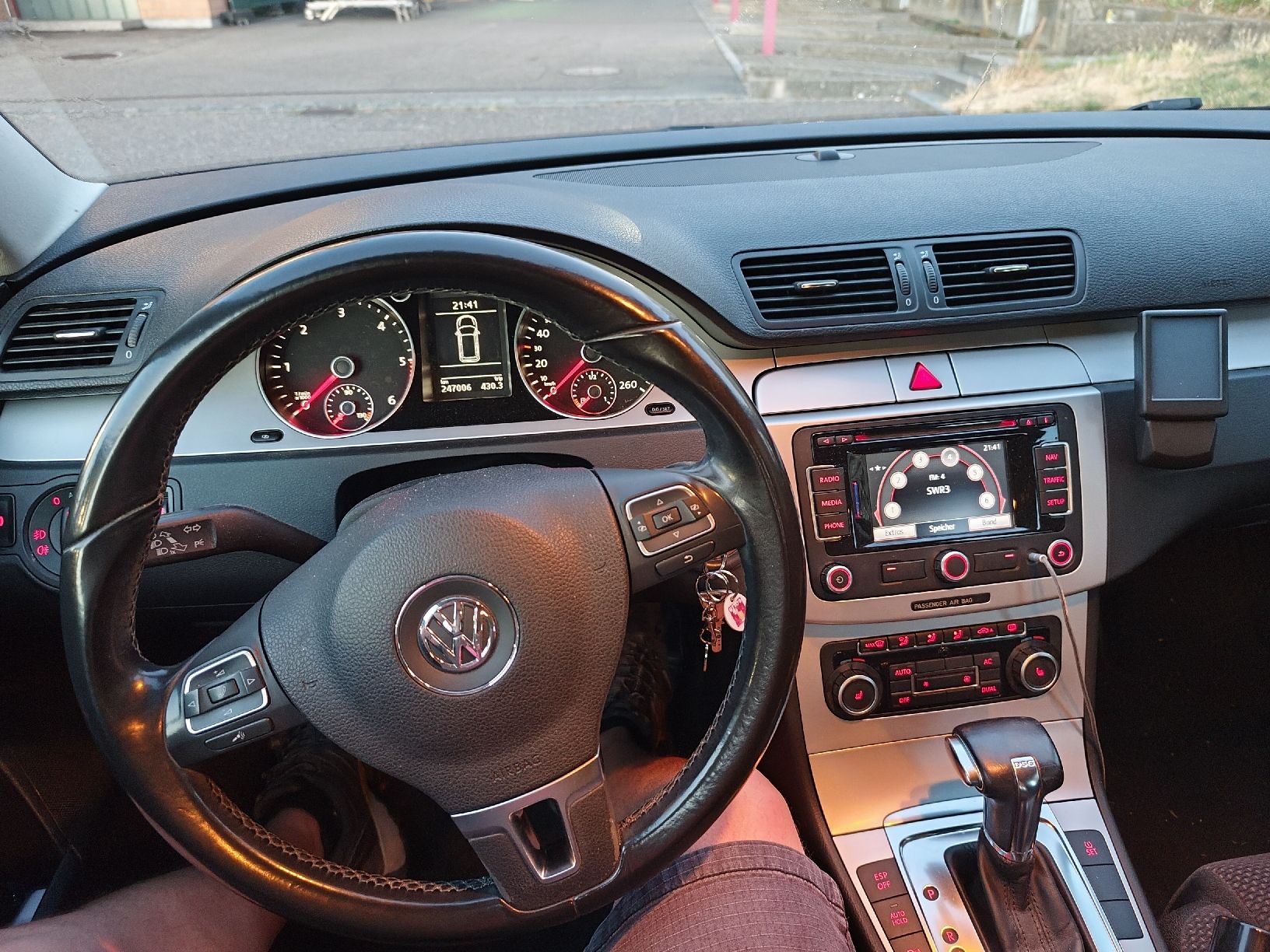 VW Automobili: VW Passat Variant dunkelblau gebrauchter Zustand – Usato da Pratteln venduto da ElMuck 5