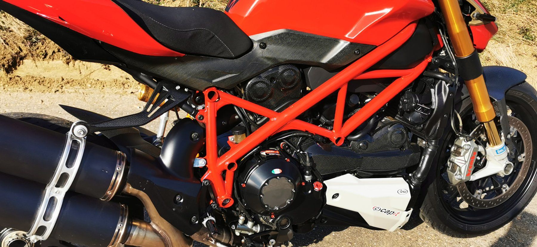 Ducati Strasse: Ducati Streetfighter 1099 S – Gebraucht aus Nuglar von  3
