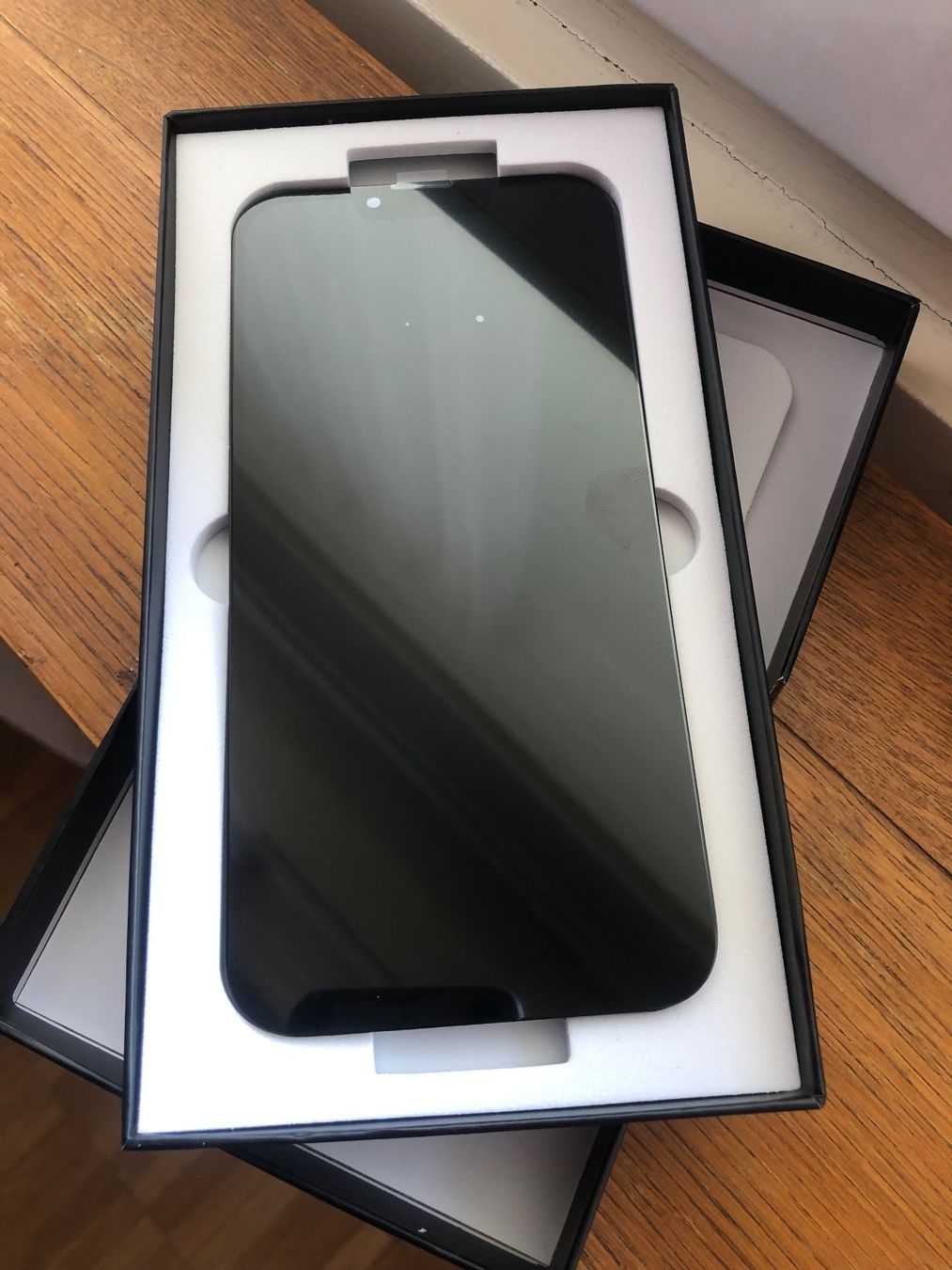 Apple Handys / Smartphones: Display OLED de I'iphone 13 pro max GX – Neu und originalverpackt aus Leukerbad von mig_8bbp 1