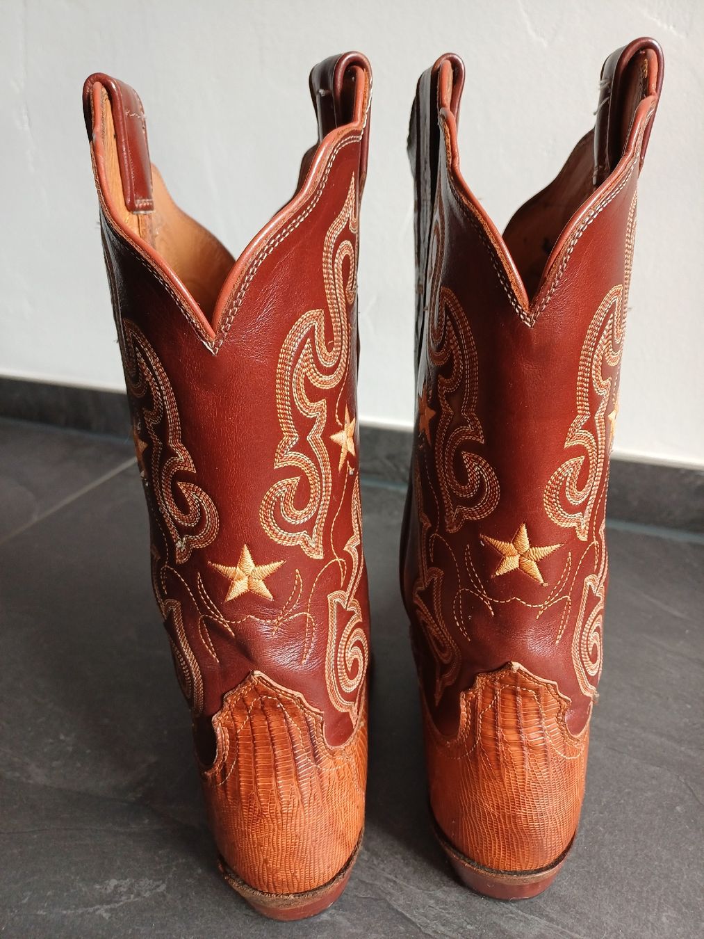 Chaussures femmes: Westernstiefel Damen – D'occasion à Saanen par Mirialveda 1