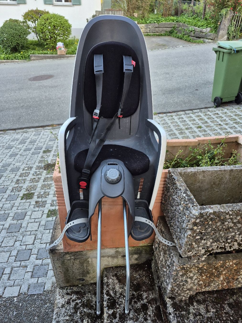 Hamax Pezzi di ricambio: Hamax Caress Velositz Kinder – Usato da Winterthur venduto da Frettchen87 5