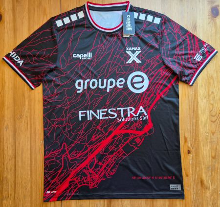 FC Neuchâtel Xamax Trikot NEU Gr. M Capelli Neuenburg