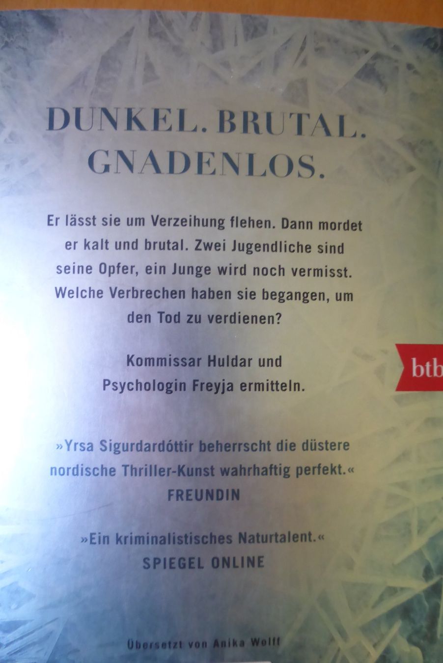 Libri: Thriller - R.I.P. - Yrsa Sigurdardotter – Usato da Brunnadern venduto da lesezirkel 1
