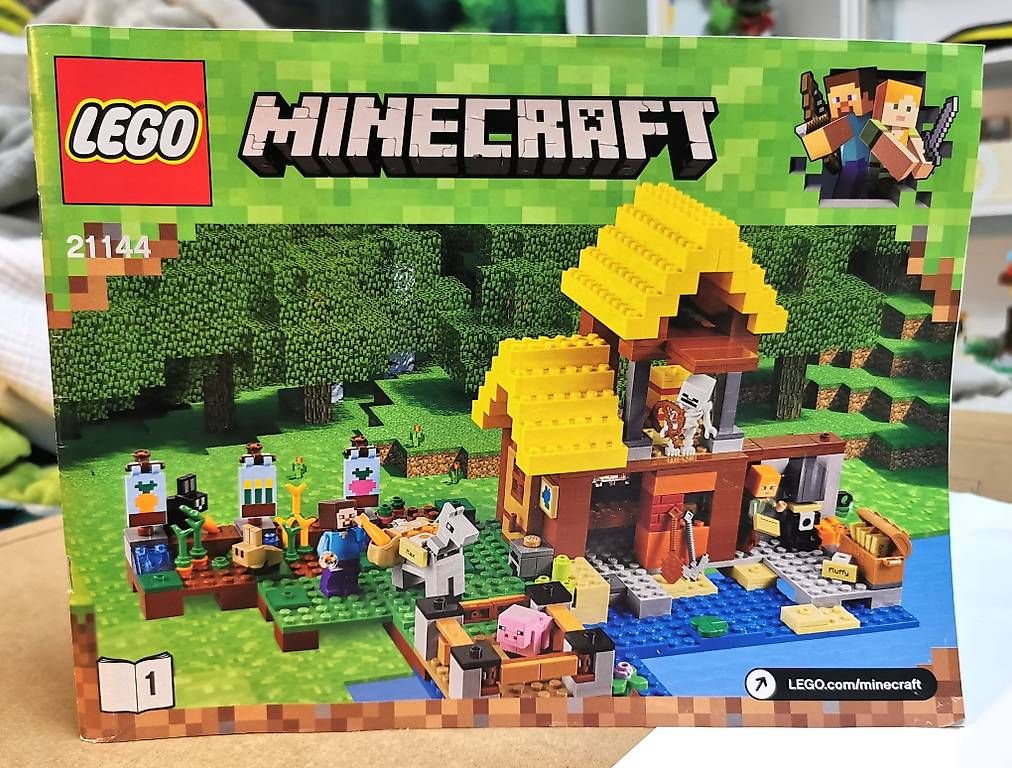 Lego Baukästen: Lego Minecraft 21144 – Gebraucht aus Golino von emi_6l62 1