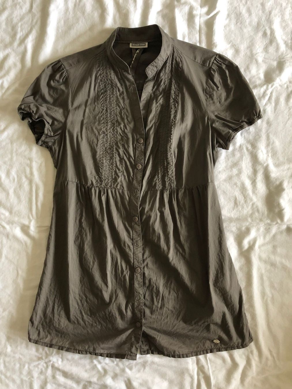 Camicette: Street One, Kurzarm-Bluse mit Bindegürtel, hellbraun, Gr. 34 – Nuovo (secondo la descrizione) da Basel venduto da Solaia28