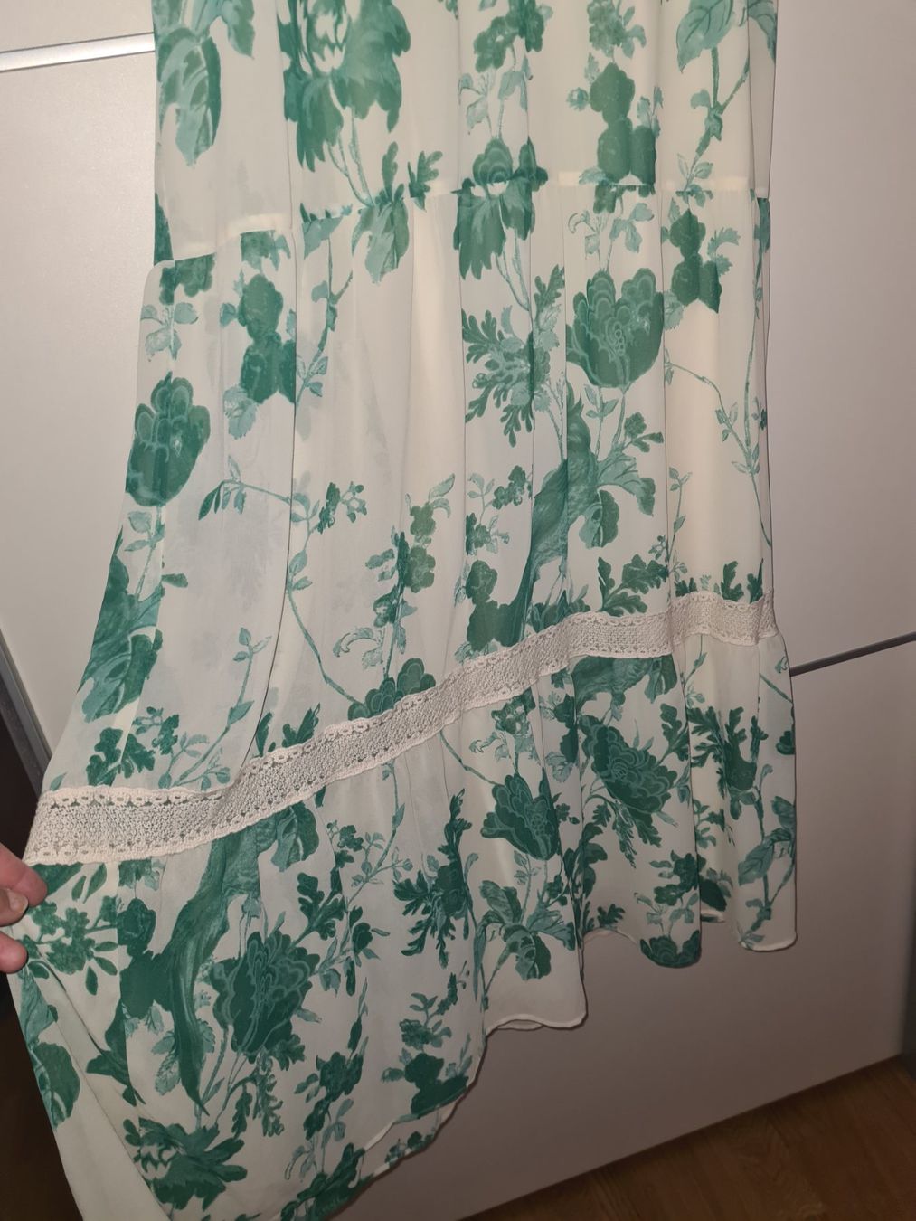 Kleider: Sommerliches Maxikleid mit Blumenmuster, Grösse 12 – Gebraucht aus Zürich von Aya28 1