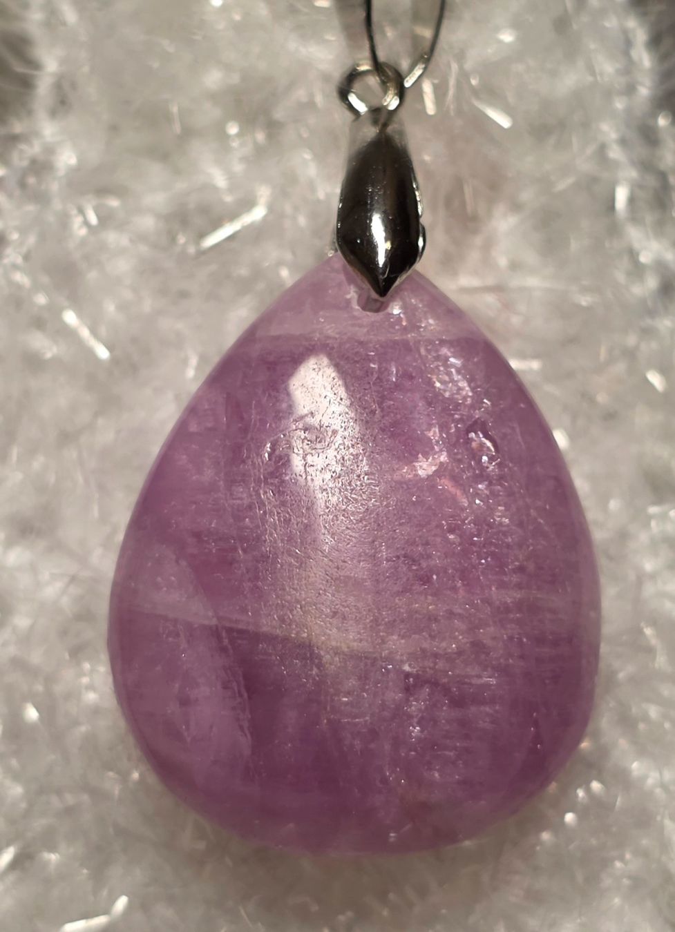 Minerali & Pietre curative: Kunzit Anhänger E – Nuovo e nell'imballaggio originale da Matzingen venduto da Shay_Crystalz