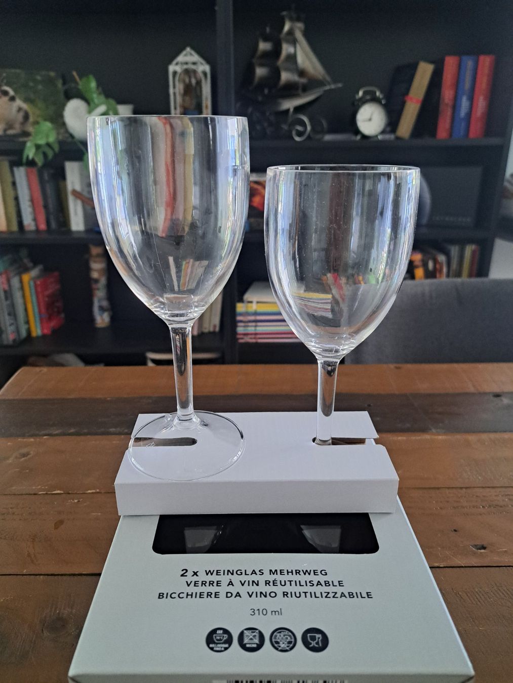 Migros Bicchieri: Mehrweg Weingläser Kunststoff 310ml – Nuovo e nell'imballaggio originale da Baden venduto da bon_2sgq
