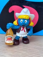 Schlumpfine mit Bendaberg-Flasche